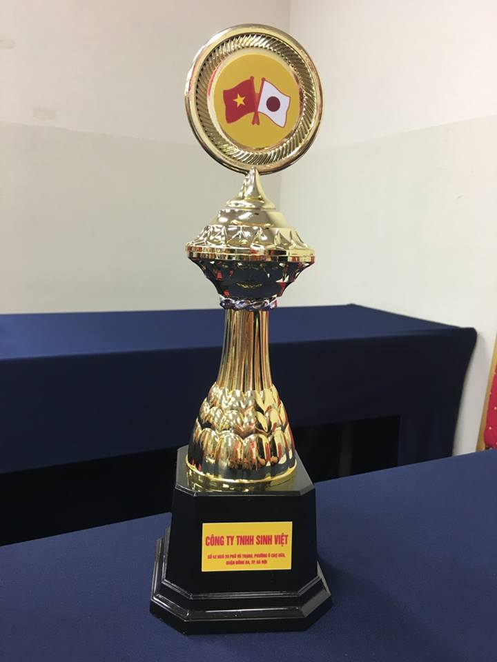 CUP LƯU NIỆM HỢP TÁC DN VIỆT NAM - NHẬT BẢN 2016